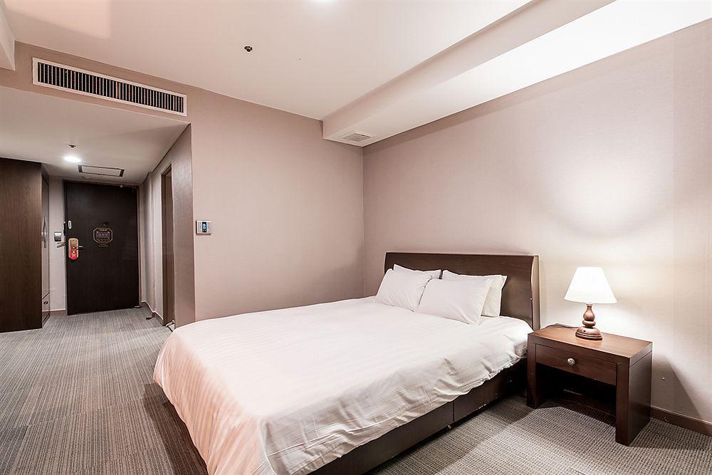 New Hilltop Hotel Seoul Exterior foto