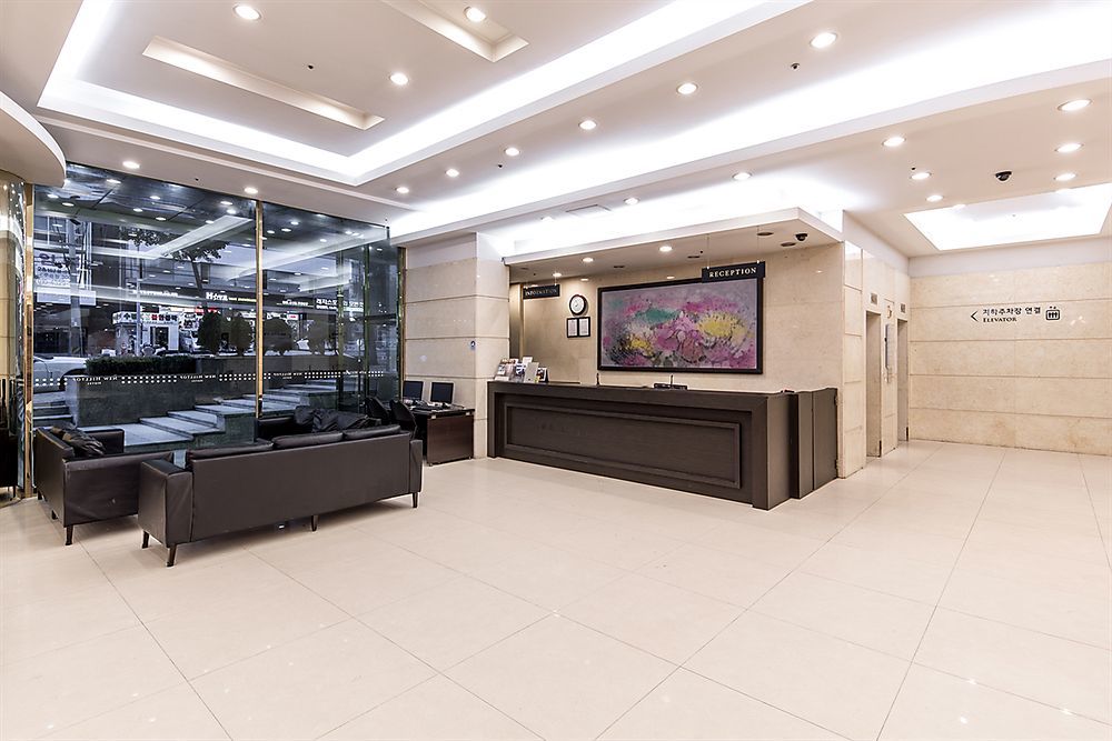 New Hilltop Hotel Seoul Exterior foto